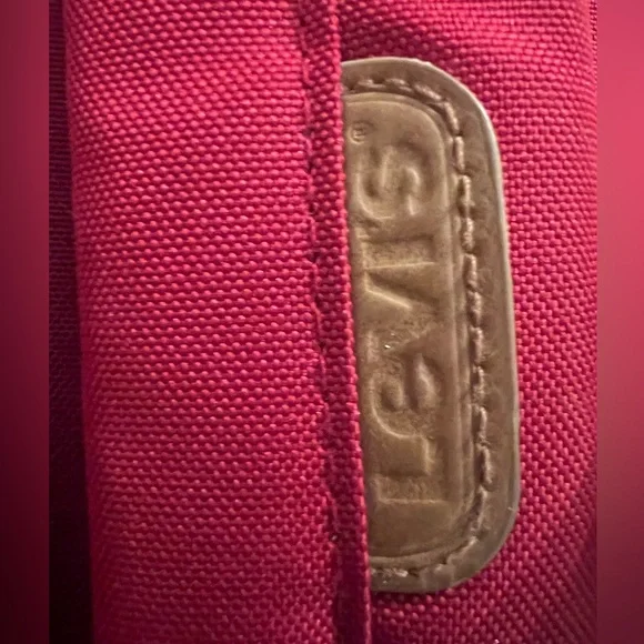 LEVI’S Strauss Red Canvas Backpack 🎒 - Picture 4 of 6